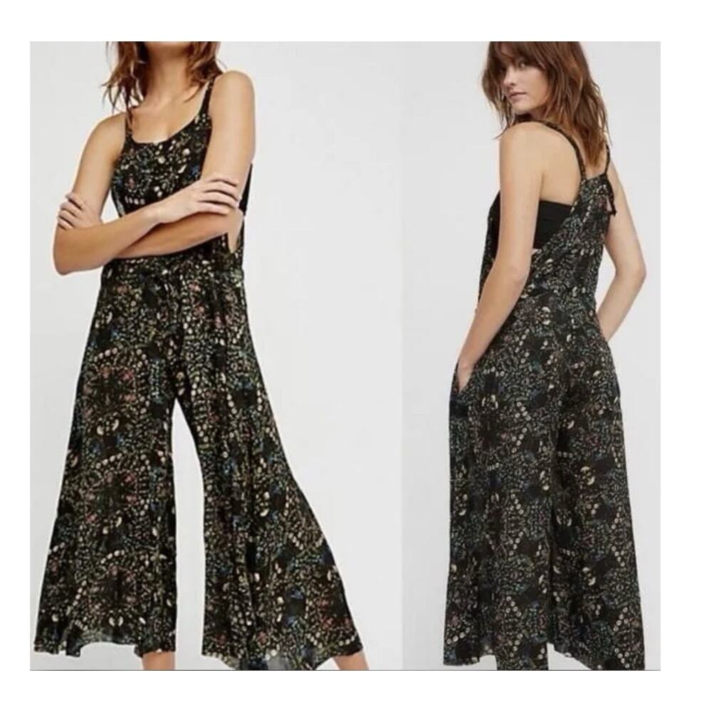 Free People Overalls Jumpsuit Size M Wide Leg Boho Beach Pockets Floral Sheer